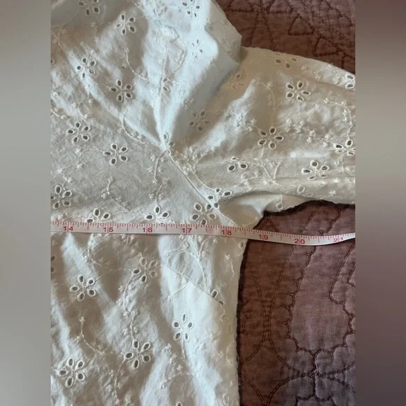Candice Cameron Bure White Eyelet Button-Up Shirt - Size XS - Picture 8 of 14